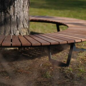 Parkbänk KUNDERI (1,30 m), böjd