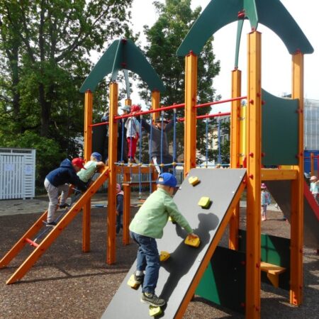 Lekställning Daniel