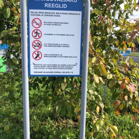 Informationsskylt Clara Säkerhet