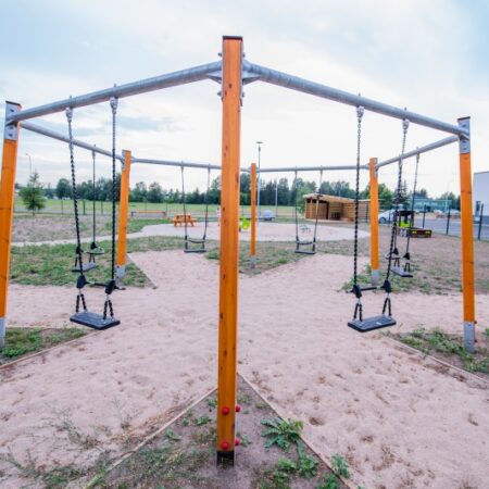 Gungställning Cirkelgunga 6 platser (med sittplatser)