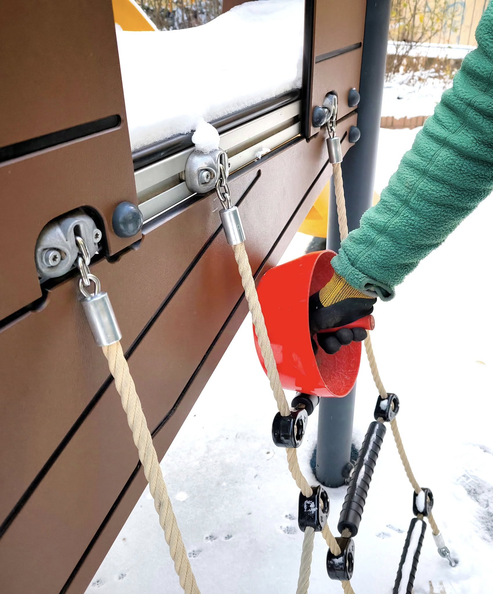 Projektbild på besiktning av lekplats